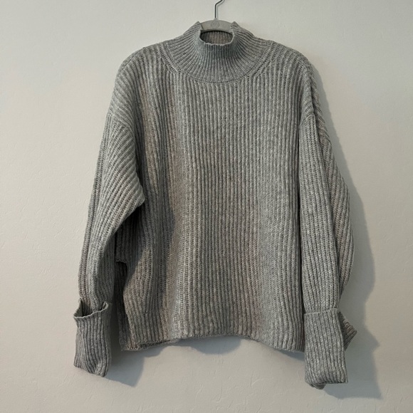 TOPSHOP Sweater - Picture 5 of 8